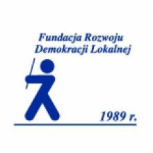 Logo Fundacja Rozwoju Demokracji Lokalnej