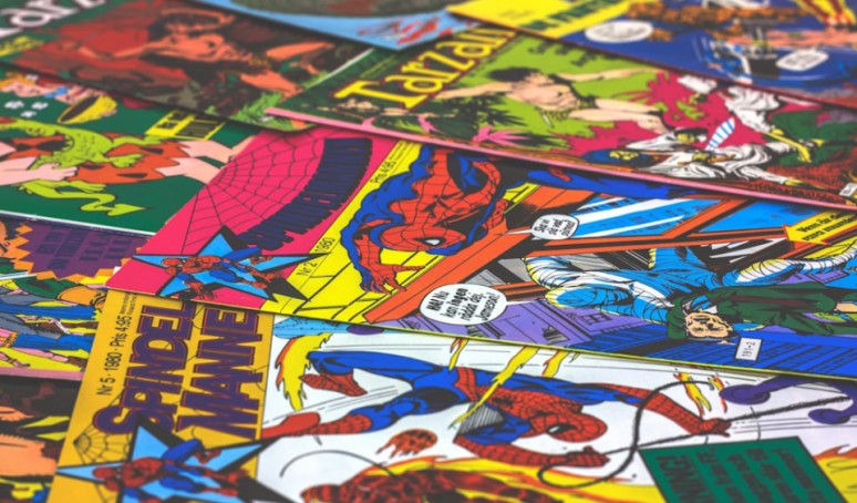 Zniszczone komiksy na półce – jak poprawnie przechowywać cenne egzemplarze