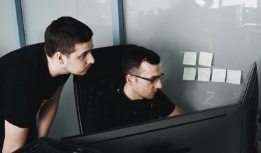 Zainwestuj w siebie dzięki szkoleniu devops