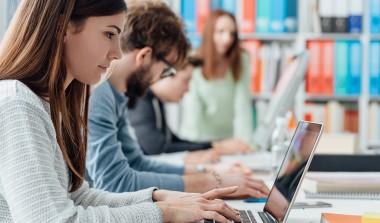 Bezpieczeństwo wewnętrzne – studia dla służb mundurowych i administracji państwowej