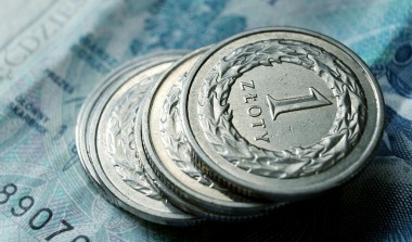 Polacy chcą wiedzieć, ile zarabiają inni. 7 na 10 oczekuje jawności płac