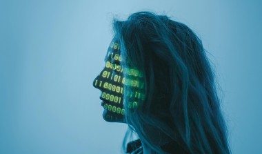 Sztuczna inteligencja w miejscu pracy. Polska na tle innych krajów 2025