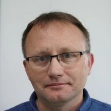 Trener Marek Budzisz