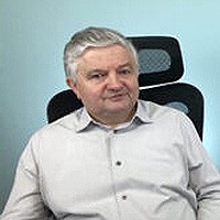 Trener Piotr Sperczyński