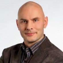 Trener Maciej Leszczyński